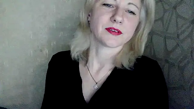 Katerina-Kissa online show from 04/15/26, 06:15