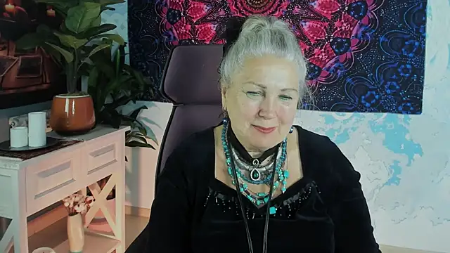 Snapshot of LilaMaharani chatting on 06/16/26, 01:58 LilaMaharani online show from 06/16/26, 01:58