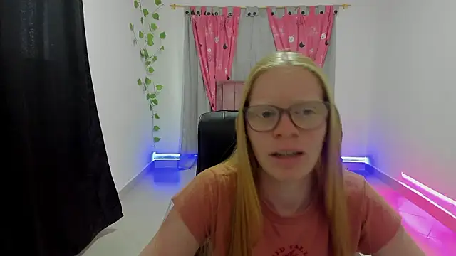 Albingirl online show from 03/16/26, 08:46