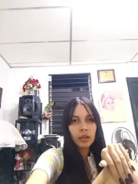 Snapshot of BiancaRoyale chatting on 05/29/26, 08:23 BiancaRoyale online show from 05/29/26, 08:23