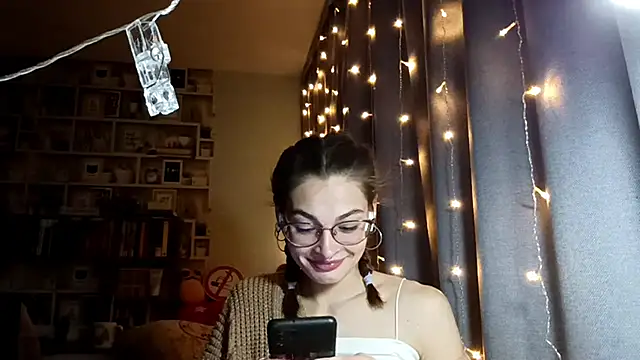 Snapshot of JInaMillsap chatting on 03/04/26, 09:15 JInaMillsap online show from 03/04/26, 09:15