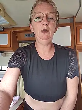 lescoquinsdu40 online show from 03/10/26, 02:44