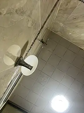 Snapshot of Zoe_fiire chatting on 03/03/26, 11:27 Zoe fiire online show from 03/03/26, 11:27