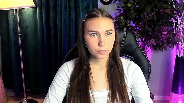 Snapshot of OliviaLang chatting on 03/20/26, 11:15 OliviaLang online show from 03/20/26, 11:15