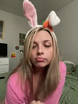 imkhloe online show from 03/23/26, 05:50