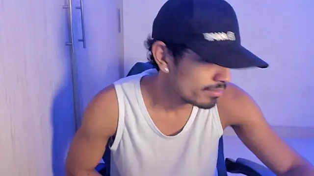 jossi12345j online show from 04/18/26, 09:02