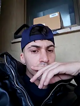 Snapshot of Andreakkkk chatting on 03/03/26, 04:57 Andreakkkk online show from 03/03/26, 04:57