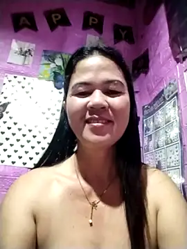 Snapshot of sweet_lyn2025 chatting on 04/20/26, 07:37 sweet lyn2025 online show from 04/20/26, 07:37