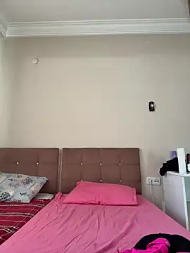 Snapshot of emree-pelinn chatting on 03/03/26, 03:07 emree-pelinn online show from 03/03/26, 03:07