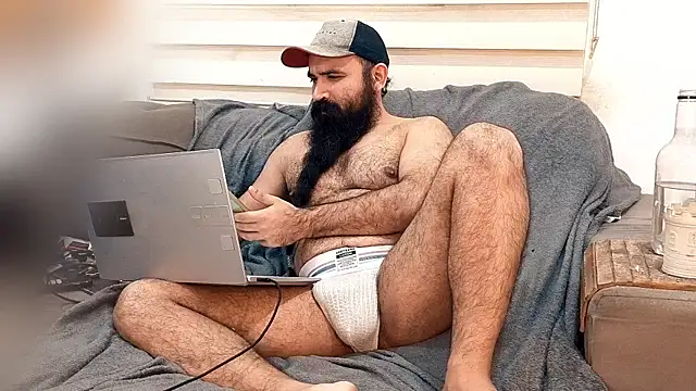 Snapshot of Barba_Negra_Fumador chatting on 06/30/26, 05:36 Barba Negra Fumador online show from 06/30/26, 05:36
