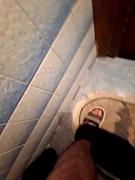 Snapshot of okokmui chatting on 03/01/26, 10:45 okokmui online show from 03/01/26, 10:45