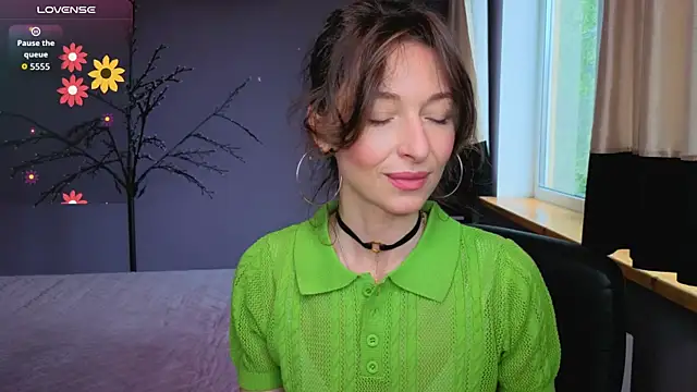 Snapshot of Kate_Millersi chatting on 06/18/26, 11:36 Kate Millersi online show from 06/18/26, 11:36