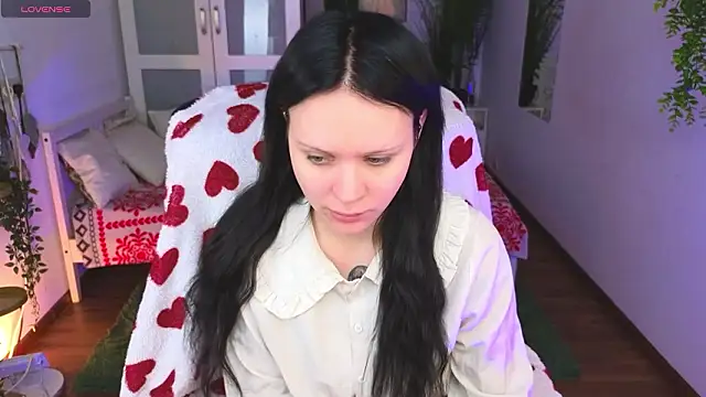 kittenlolla online show from 03/06/26, 05:37