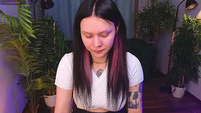 kittenlolla online show from 03/27/26, 05:35