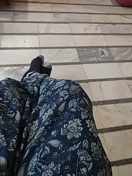 Tamillaxmi12 online show from 04/05/26, 01:14