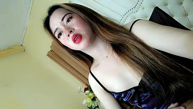 Seductive sophie online show from 04/20/26, 03:20