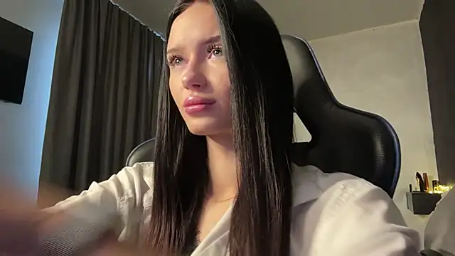 Snapshot of MoranaNoir chatting on 03/04/26, 04:40 MoranaNoir online show from 03/04/26, 04:40