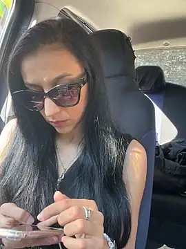 anamaria04 online show from 04/04/26, 02:03