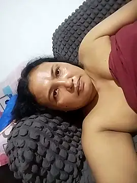 Snapshot of Rashi_bhabi chatting on 06/04/26, 09:15 Rashi bhabi online show from 06/04/26, 09:15