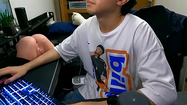 maaceru online show from 04/28/26, 11:26