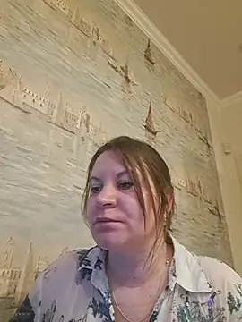 LaraHarper online show from 04/15/26, 10:32