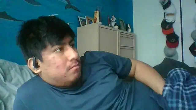 Snapshot of aloking2004 chatting on 03/15/26, 10:49 aloking2004 online show from 03/15/26, 10:49