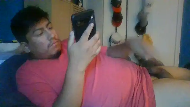 Snapshot of aloking2004 chatting on 08/03/26, 12:32 aloking2004 online show from 08/03/26, 12:32