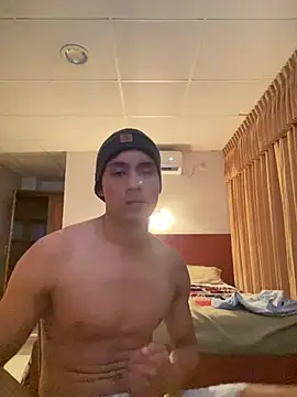 fernandin 19 online show from 05/05/26, 05:48