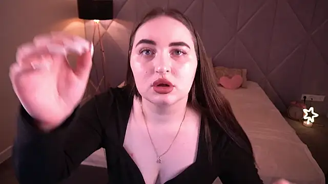 RapunzelAngel online show from 05/31/26, 05:37