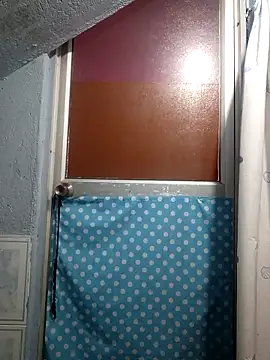 Babyfull lips online show from 03/27/26, 12:16