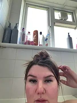 BeeMay22 online show from 03/14/26, 03:50