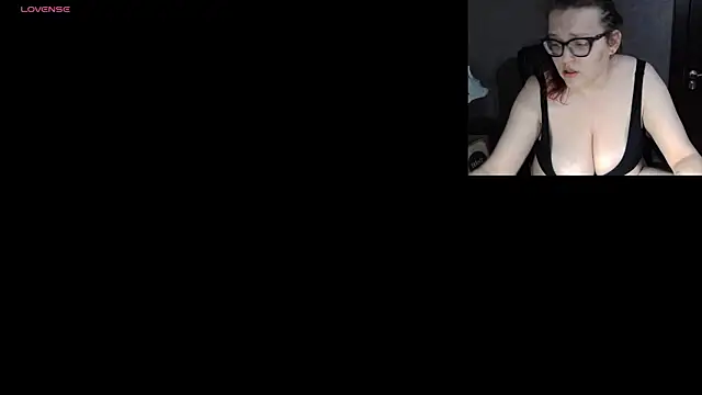 Snapshot of linafolie chatting on 05/10/26, 08:36 linafolie online show from 05/10/26, 08:36