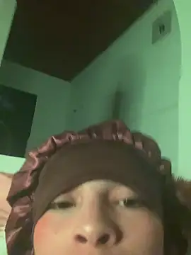 hot-valery online show from 04/07/26, 04:24