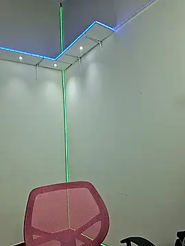 Snapshot of yourxcyberxangel chatting on 03/04/26, 03:01 yourxcyberxangel online show from 03/04/26, 03:01