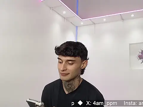 yourxcyberxangel online show from 04/18/26, 02:21