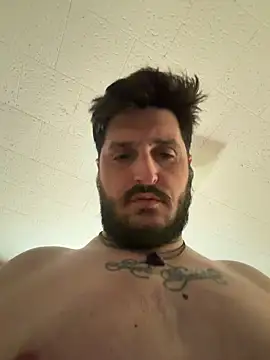 PoundedCajunGuy93 online show from 04/12/26, 08:25