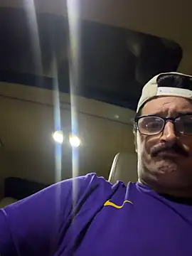 Snapshot of PoundedCajunGuy93 chatting on 05/22/26, 09:15 PoundedCajunGuy93 online show from 05/22/26, 09:15