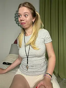 BellaSuns online show from 07/03/26, 12:17