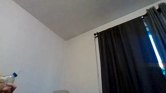 TallHungandCloudy69 online show from 03/18/26, 01:58
