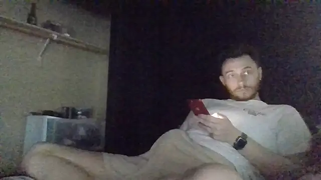 TallHungandCloudy69 online show from 05/19/26, 09:43
