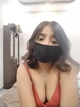Ishaa 22 online show from 06/26/26, 11:03