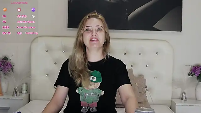 MellanieBliss online show from 04/21/26, 04:30