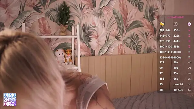 MarjoryHowlingwolf online show from 03/28/26, 04:28