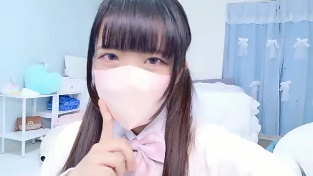 Snapshot of Hime_na chatting on 05/15/26, 12:01 Hime na online show from 05/15/26, 12:01