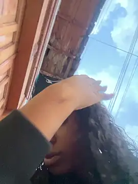 LiaTrainor online show from 04/07/26, 10:59