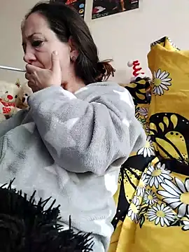 anayss17 online show from 03/19/26, 05:55