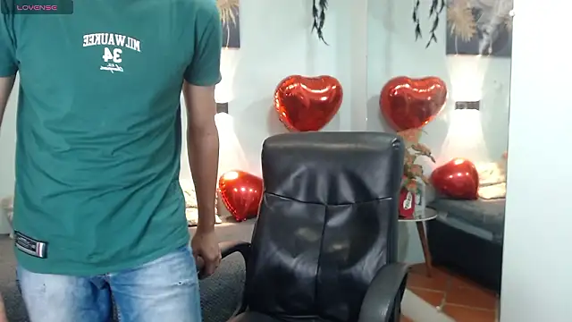 Roccoallegeri online show from 03/12/26, 11:49