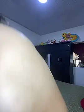 marianacooper12 online show from 03/17/26, 05:16