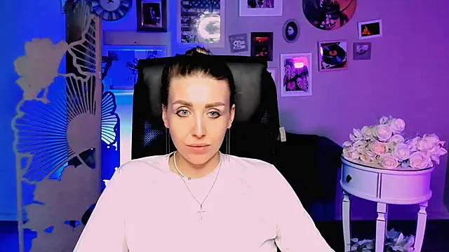 MonicaRiley online show from 03/10/26, 03:50