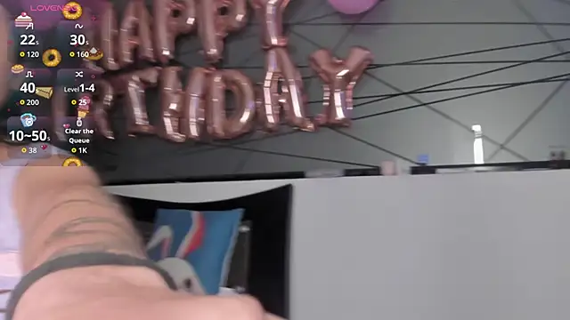 Princess tina online show from 04/06/26, 10:22